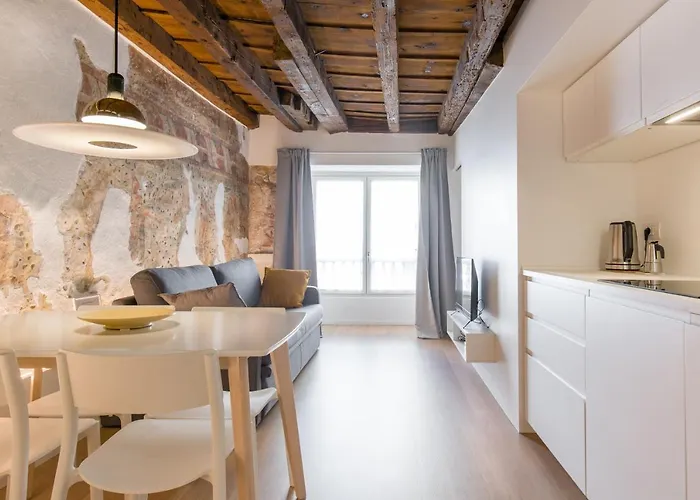 Affresco Arti E Mestieri 1 - Affresco Arti E Mestieri 2 * 베로나