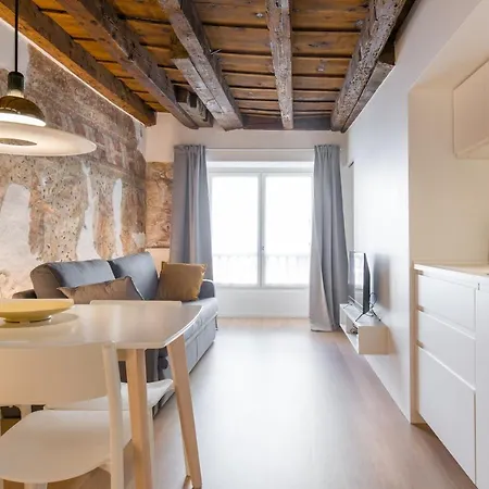 Affresco Arti E Mestieri 1 - Affresco Arti E Mestieri 2 * فيرونا