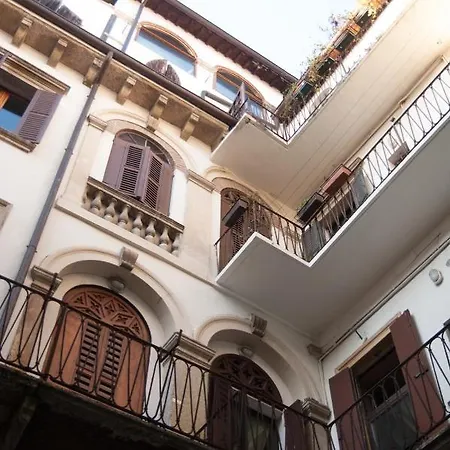 Apartmán Affresco Arti E Mestieri 1 - Affresco Arti E Mestieri 2 *